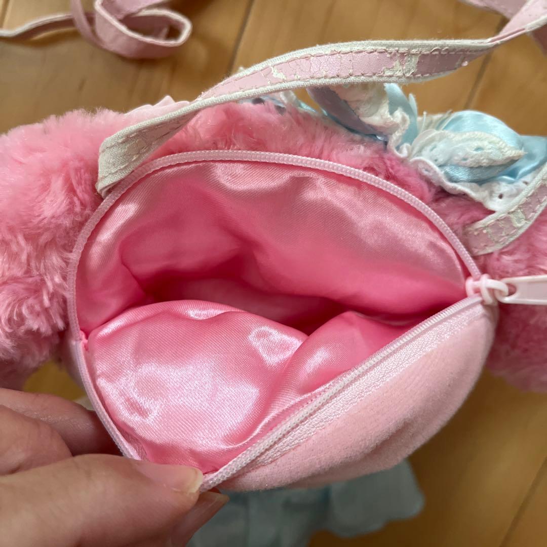 マイメロディ　ローズラビリンス　ぬいぐるみポシェット