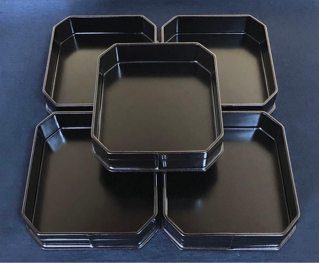 割引❗️《R》輪島塗 黒真塗 縁高重 菓子器 木製漆器 木箱　251204お3