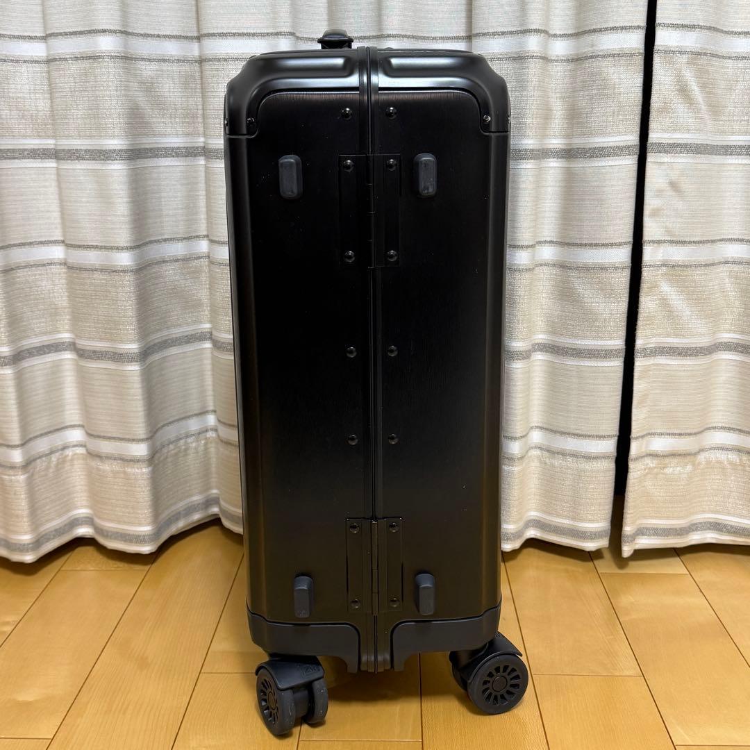 ゼロハリバートン　パシュート　アルミ　キャリーケース　32L 機内持ち込み