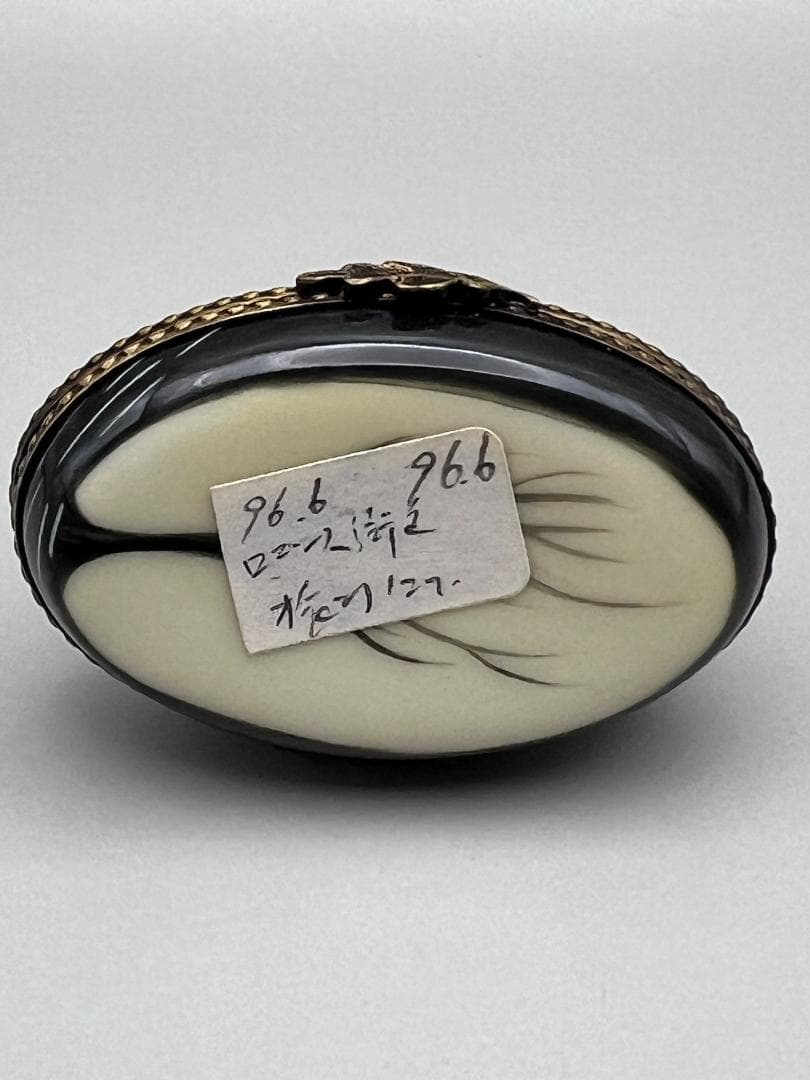 【海】カエルの鳴き声　リモージュ　磁器ボックス