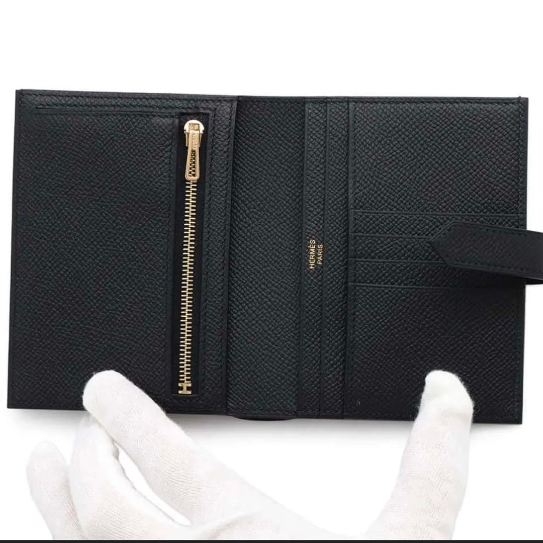 期間限定価格2025年K刻印エルメス 二つ折りベアンコンパクトブラック/ゴールド