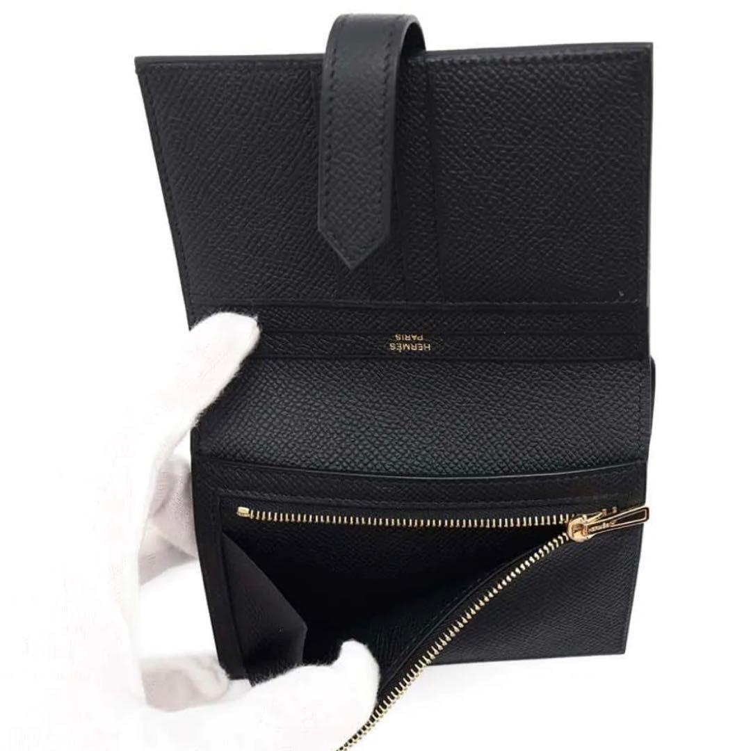 期間限定価格2025年K刻印エルメス 二つ折りベアンコンパクトブラック/ゴールド