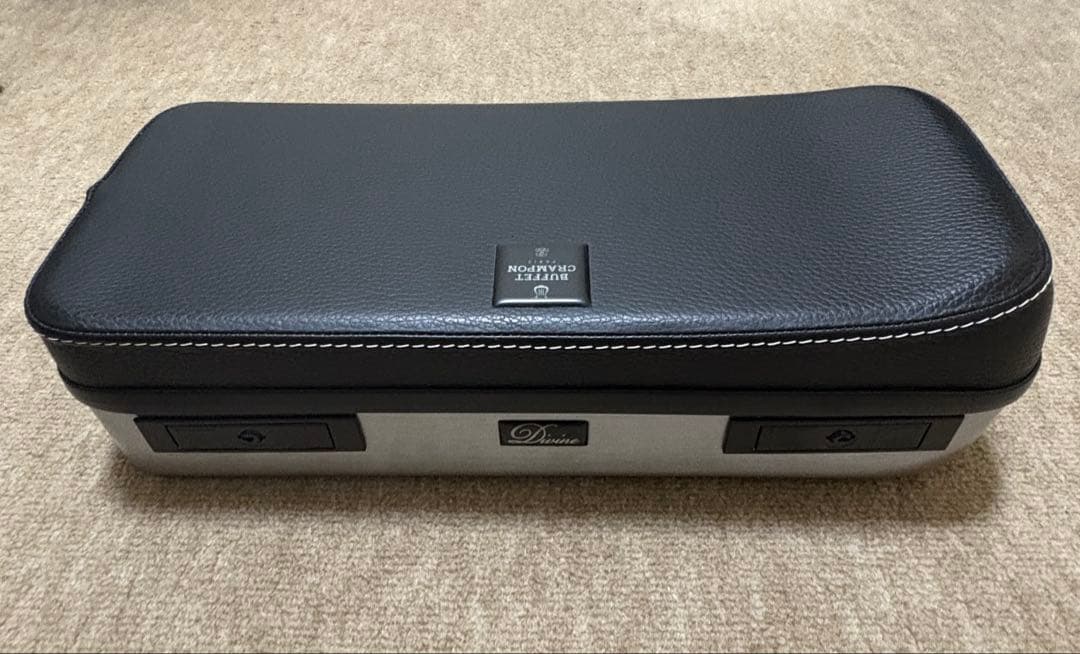 Divine Bbクラリネットシングルケース(ケースカバー付き)