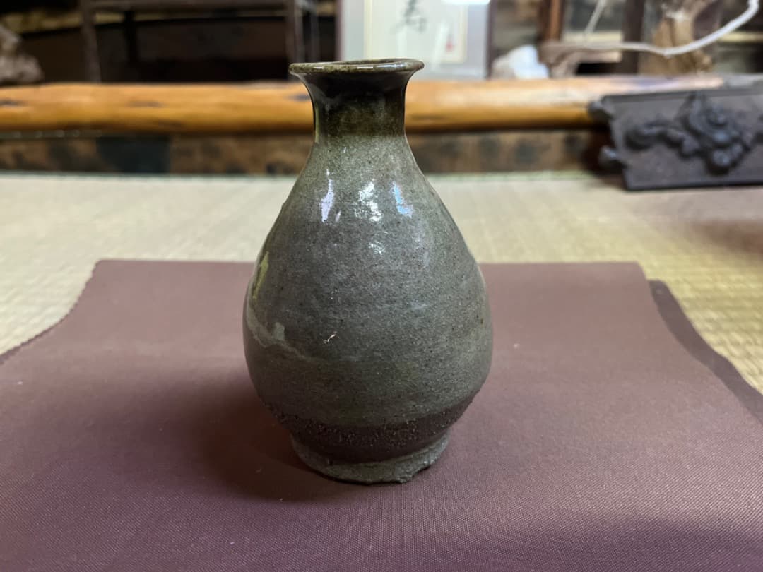 益子焼人間国宝　濱田庄司　縁黒酒器　共箱付き　※補修あり