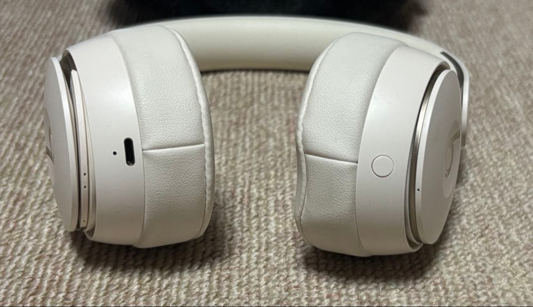 beats solo pro ヘッドホン