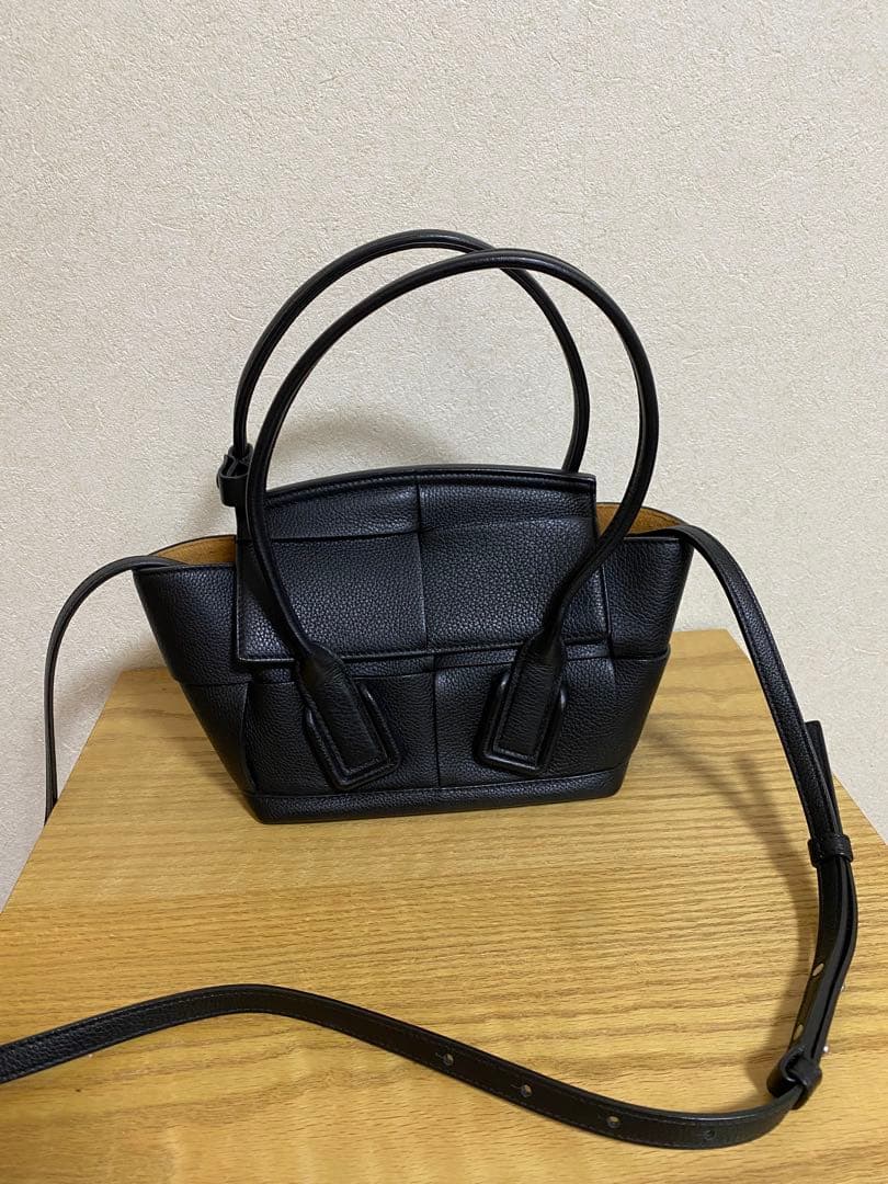 ボッテガヴェネタ　アルコトート　ミニ