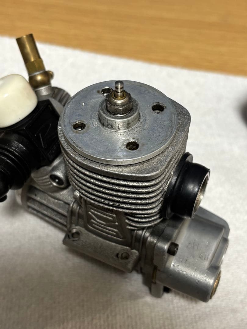 森*ん様 ノバロッシNovarossi M 28 エンジン ジャンク部品取り