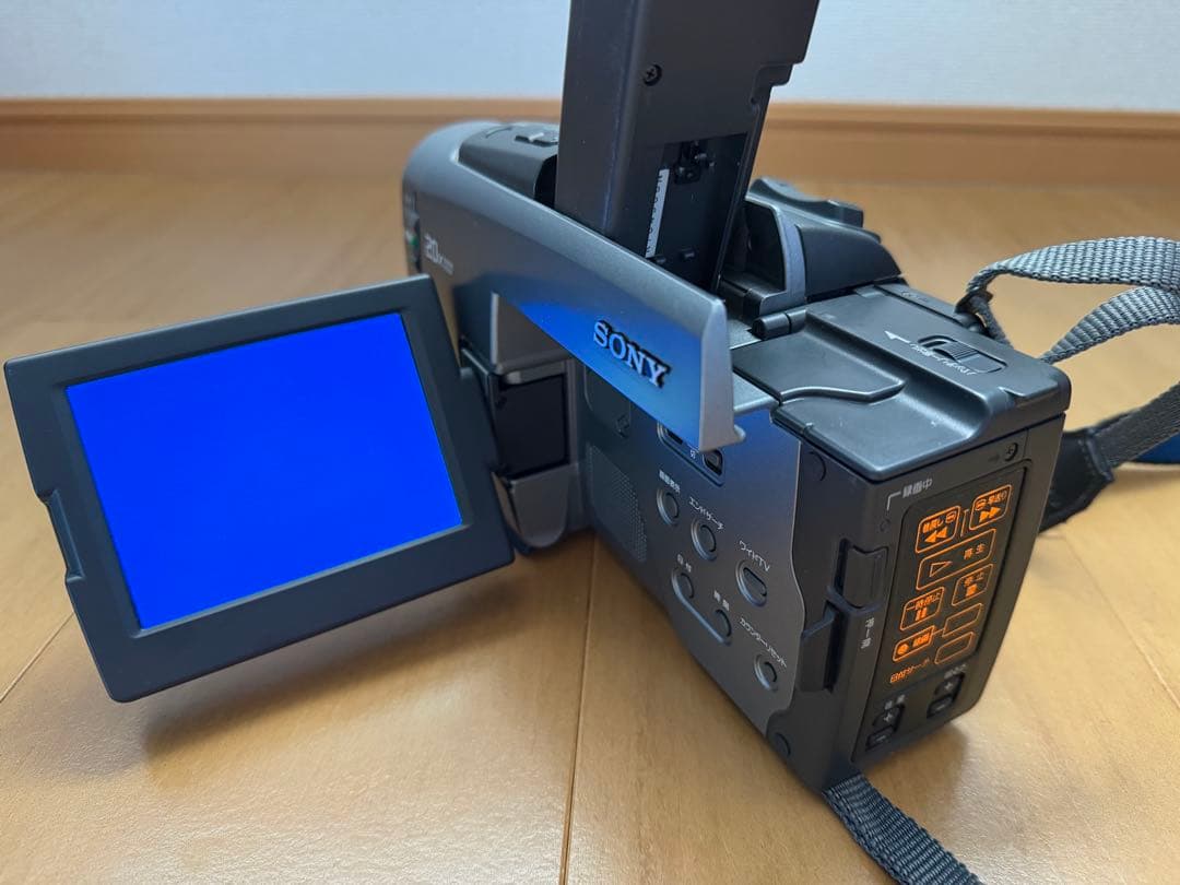 【中古品】SONY Handycam video Hi8 CCD-TRV90