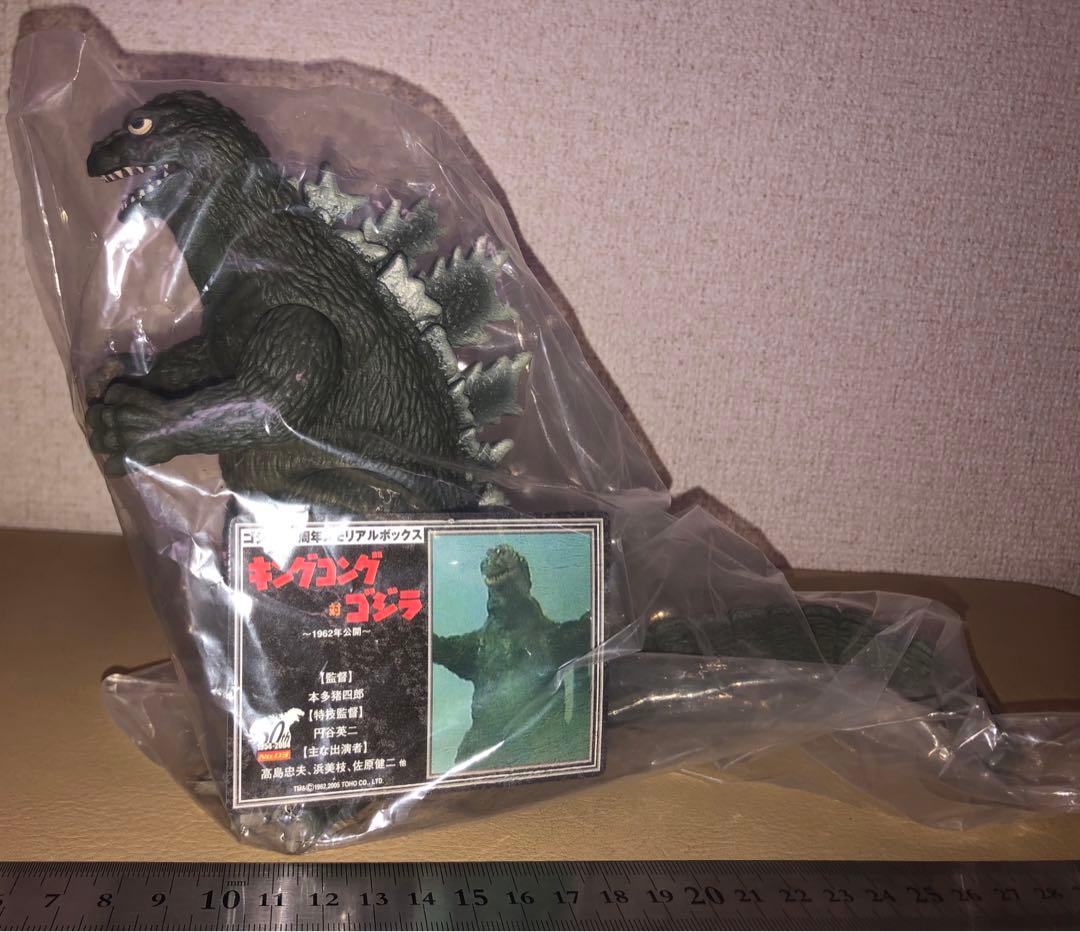 キンゴジフィギュア★50周年メモリアルボックス　限定版　ゴジラ1962