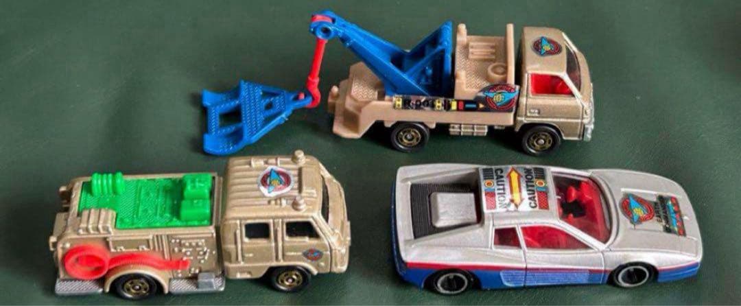 トミカ アースコマンダー メタリックトミカ 色々11台セット