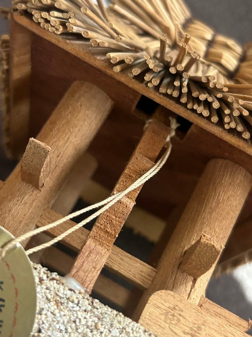 新品 県指定無形文化財 奄美の高倉 建物 模型 ミニチュア 藁 奄美大島 木造