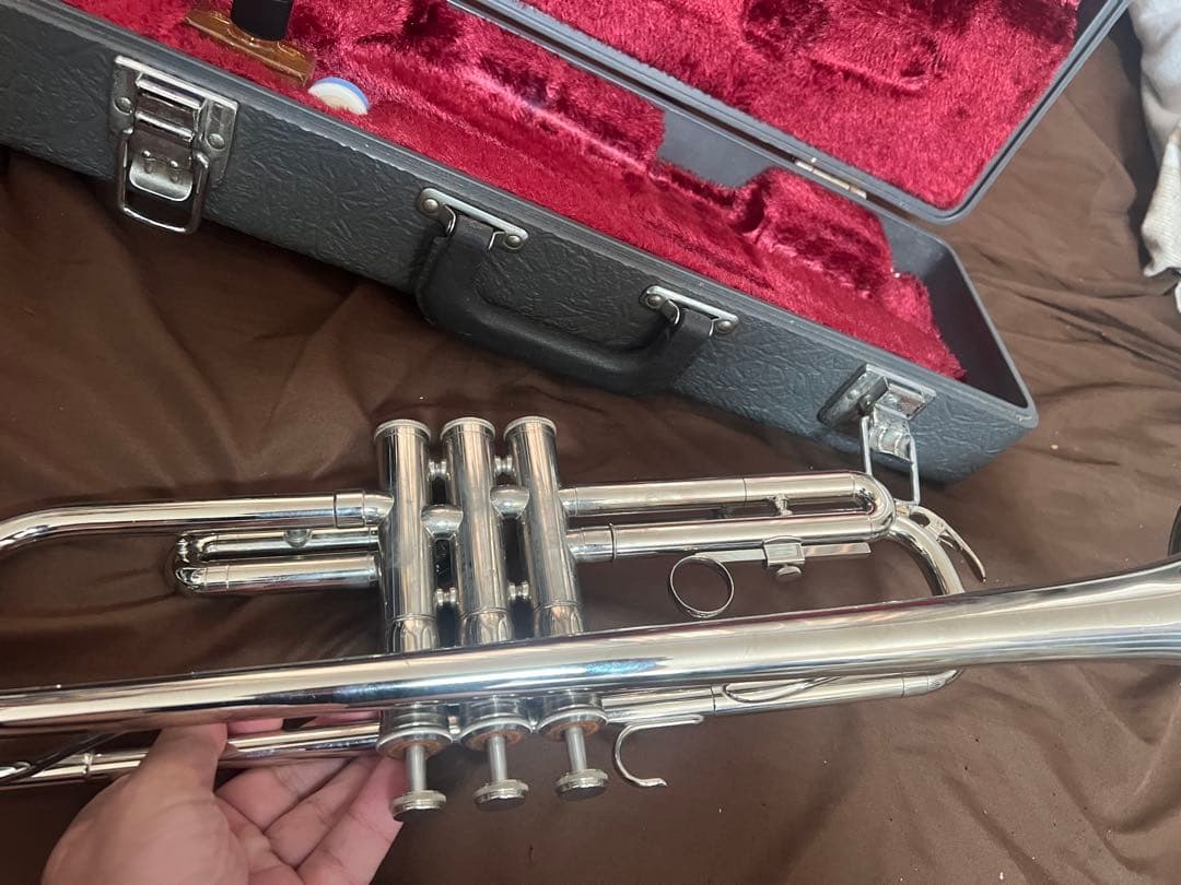 ヤマハ　トランペット　YTR-136 中古