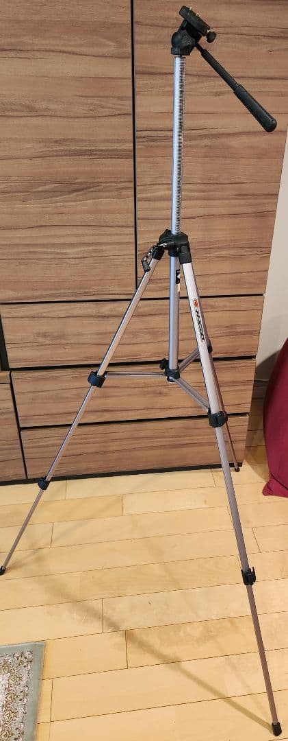 SONY　HD　ハンディカメラ　HDR-CX520V　三脚付き