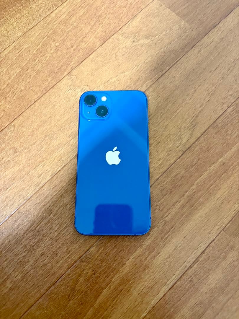 iPhone13 本体　ライトブルー
