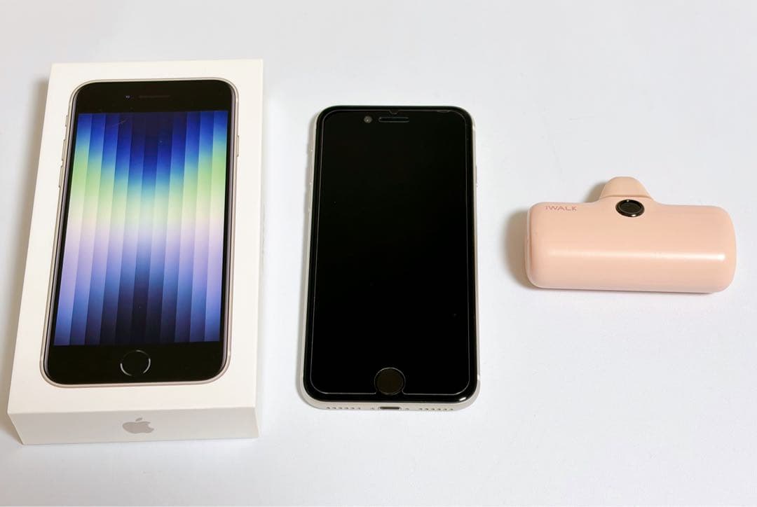 おまけ付き　Apple iPhone SE 第3世代 スターライト 256GB