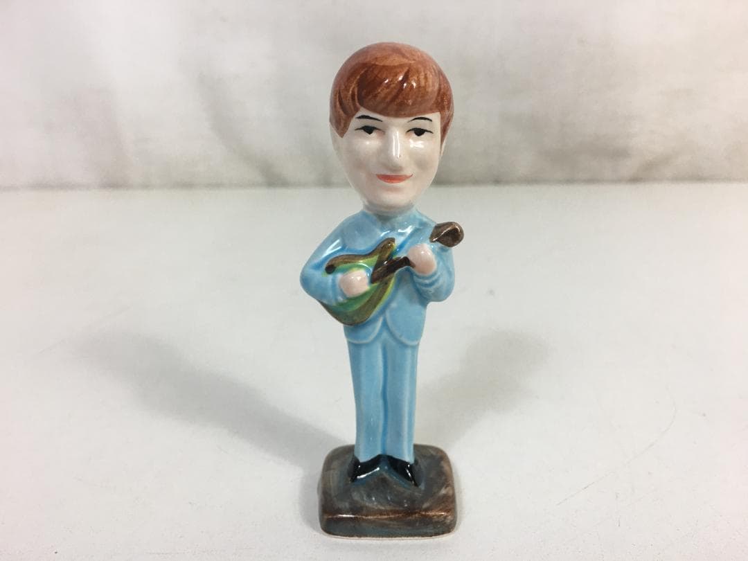 ☆ビートルズ 陶器製 人形 4体セット 手塗 レア 希少 アンティーク雑貨