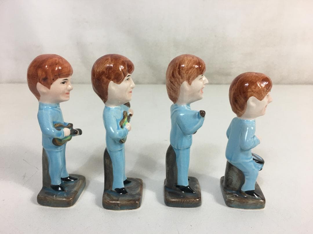 ☆ビートルズ 陶器製 人形 4体セット 手塗 レア 希少 アンティーク雑貨