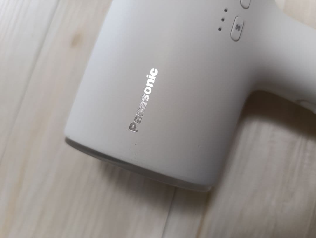 パナソニック ナノケア Panasonic EH-NA0J 23年製 WH 03