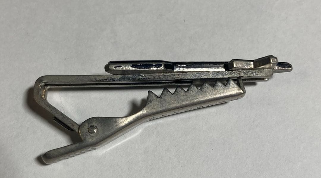 【激レア品】ウルトラマン 流星バッジ ネクタイピン