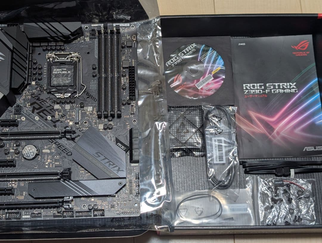 ROG STRIX Z390-F GAMING マザーボード