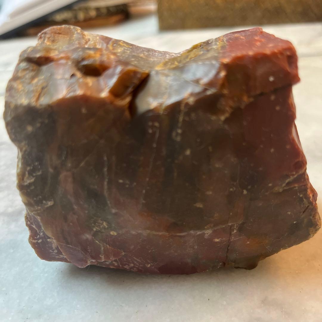 ⚠️注意‼️発送が特定月末の限定品 　赤は魔を払う縁起の良い石　おすすめの古い原石