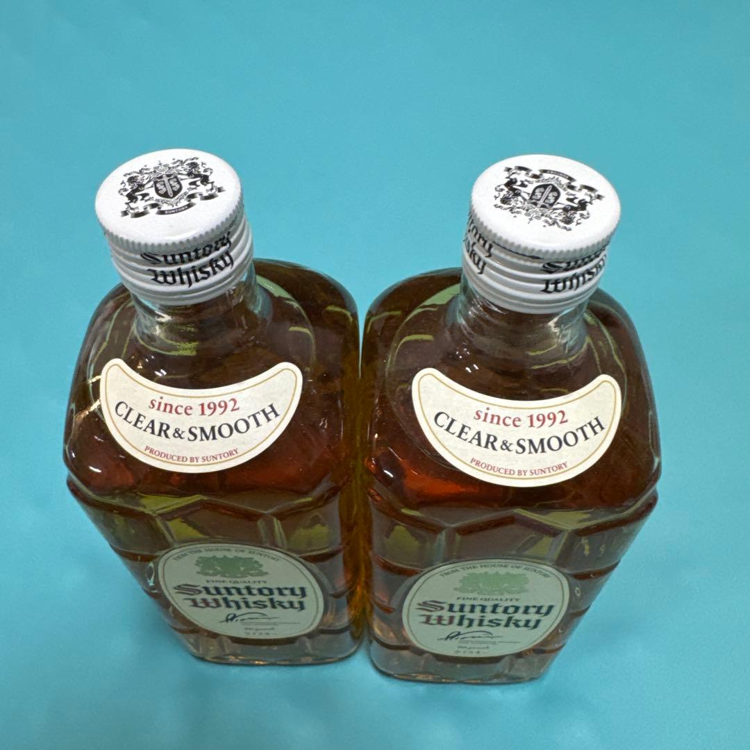 サントリー　限定・白角 700ml 40%