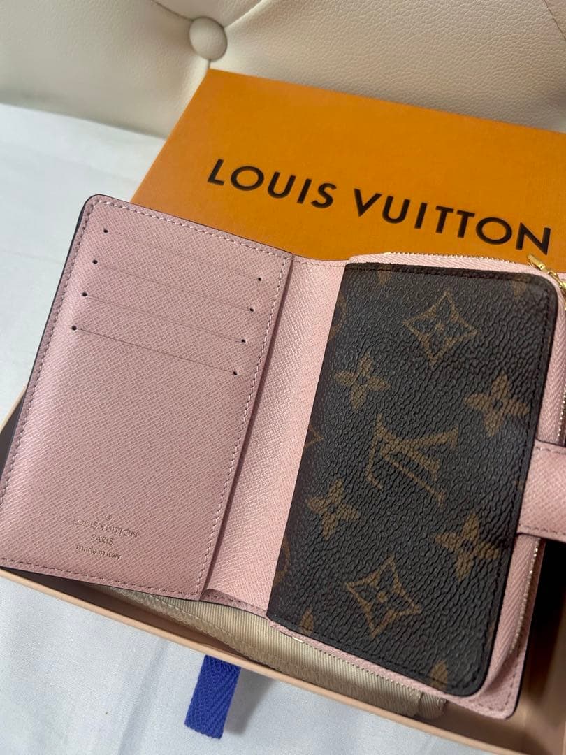 LOUIS VUITTON 財布　ポルトフォイユ ジュリエット 二つ折り　ピンク