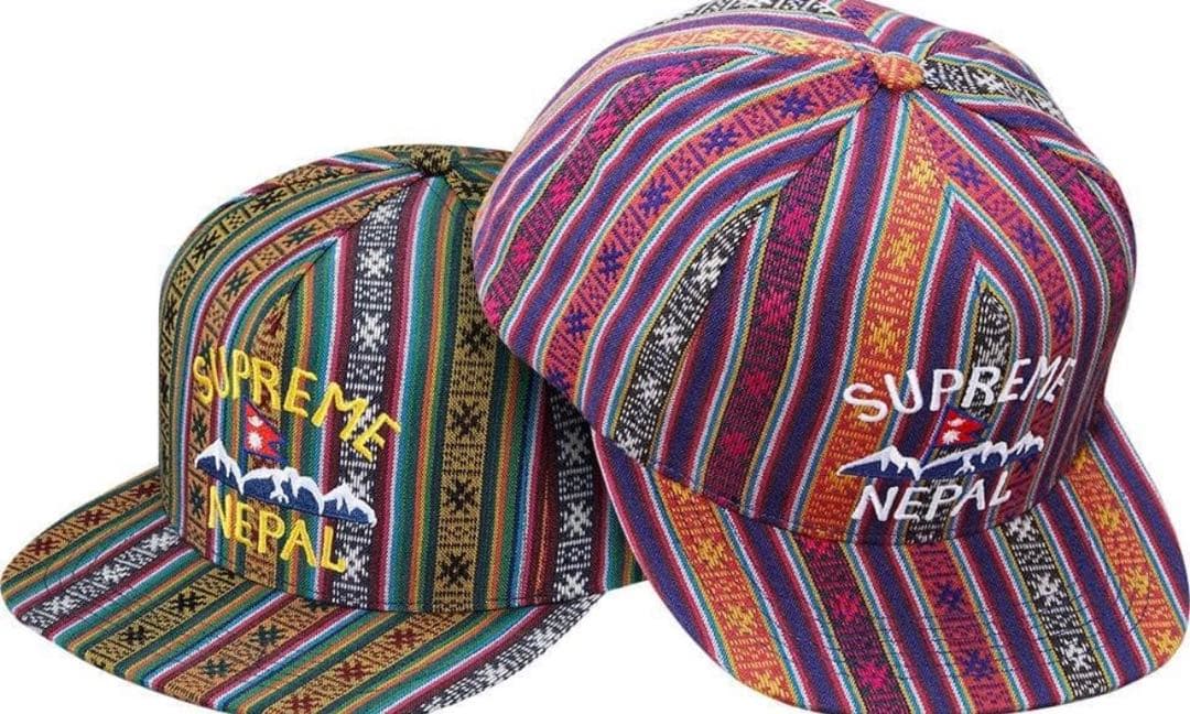 Supreme Fucking Awesom キャップセット