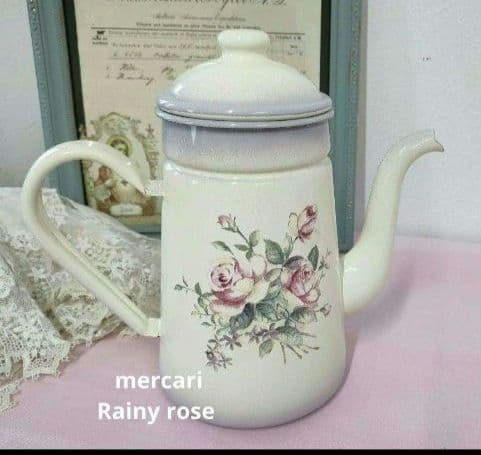 1833:最終価格♥イマン好き!　麗しのビビアン　コーヒーポットL　新品未使用