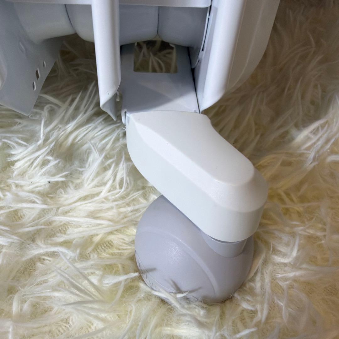 【ほぼ未使用】デロンギ アミカルド オイルヒーター RHJ45M1115