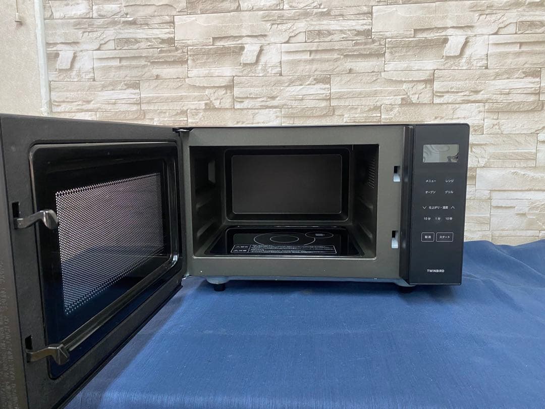 【高年式】ツインバード　オーブンレンジ　DR-E216 24年製