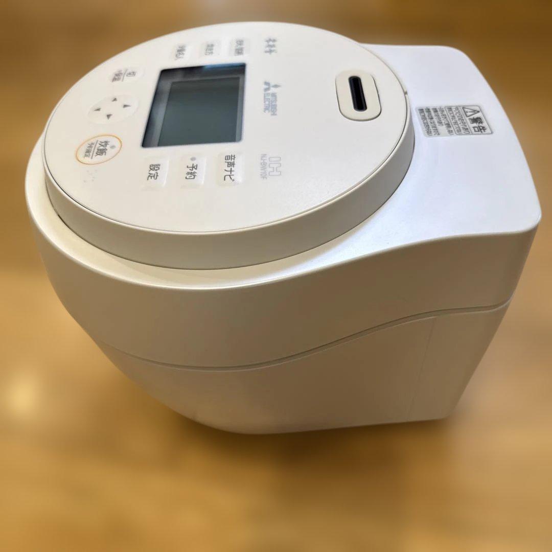 本炭釜 紬　NJ-BW10F-W　2024年製