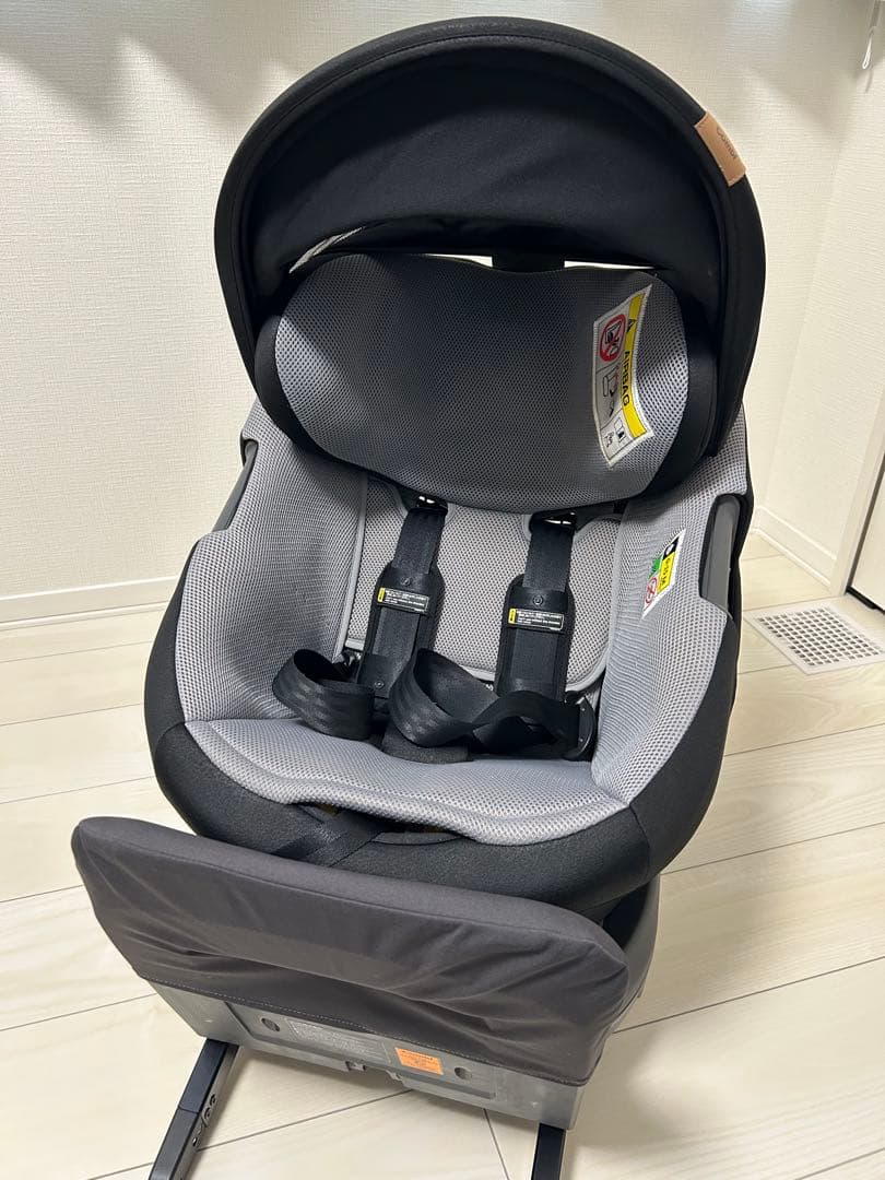 【combi】the S チャイルドシート ISOFIX対応