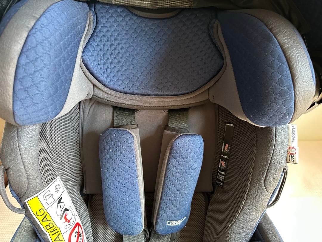 megさん用　アップリカ　フラディアグロウ　ISOFIX360°セーフティーAB