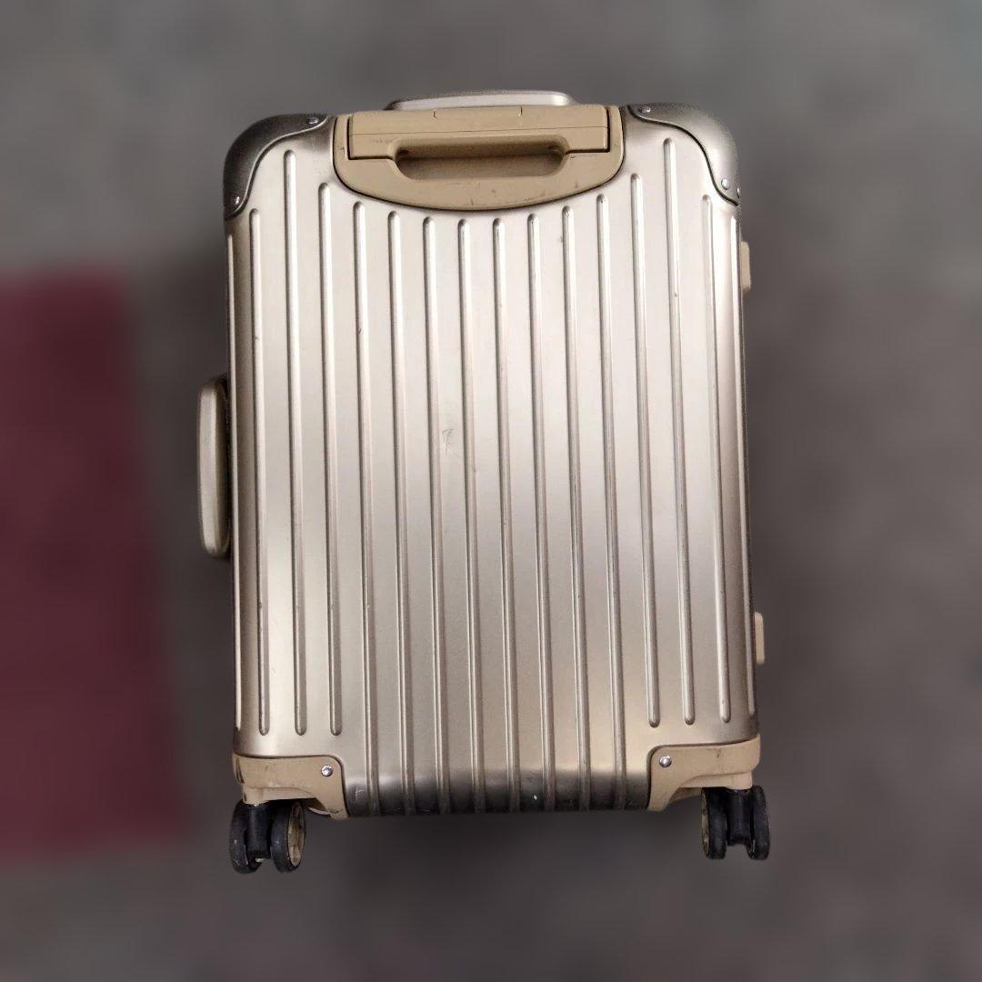 RIMOWA チタニウム キャリーケース オリジナルキャビンｓ31Ｌ