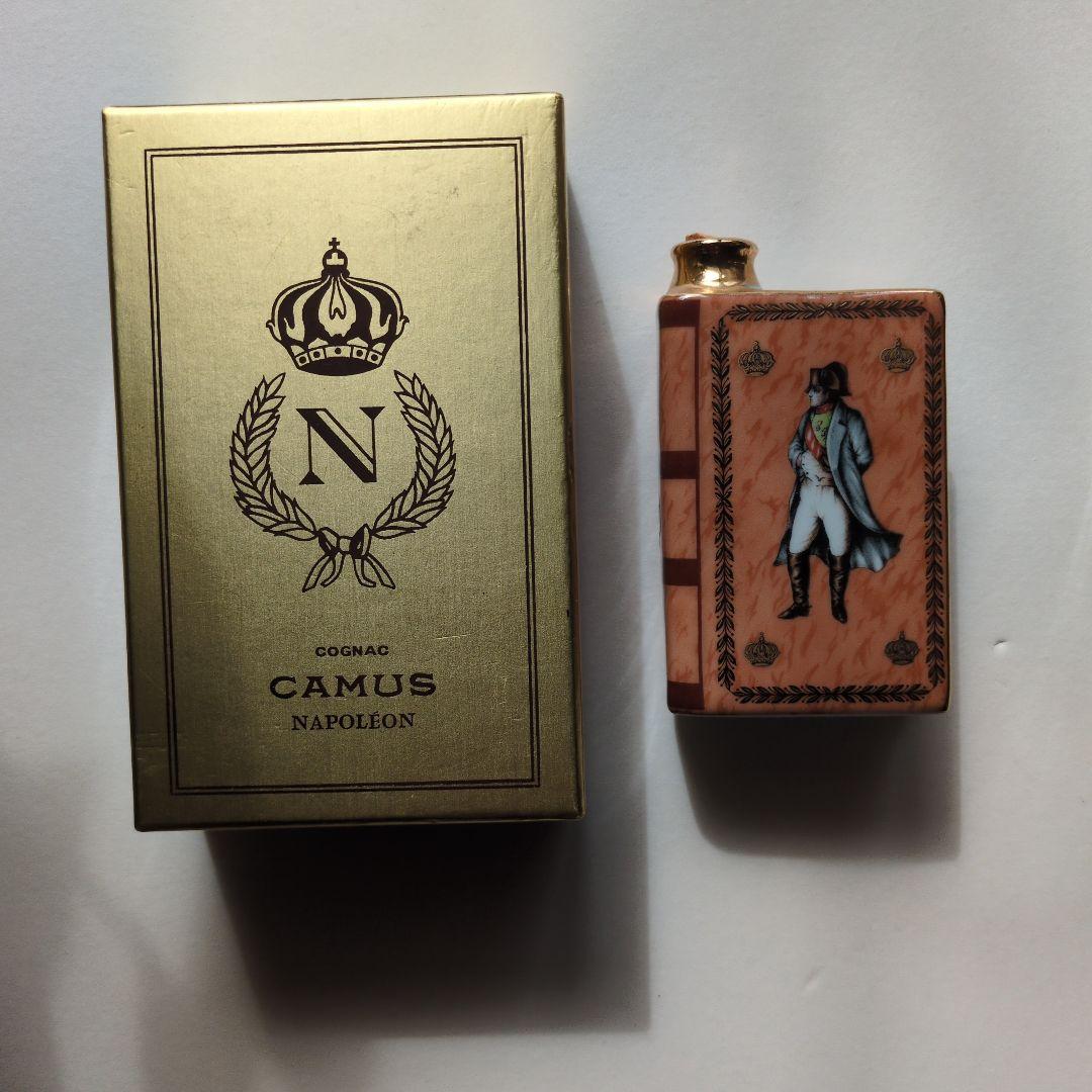 SUNTORY WHISKY RED 700ml 箱入り