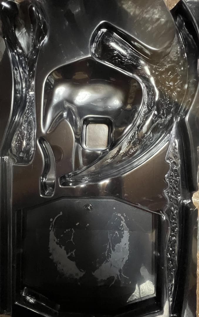 ホットトイズ ムービーマスターピース 1/6スケールフィギュア ヴェノム