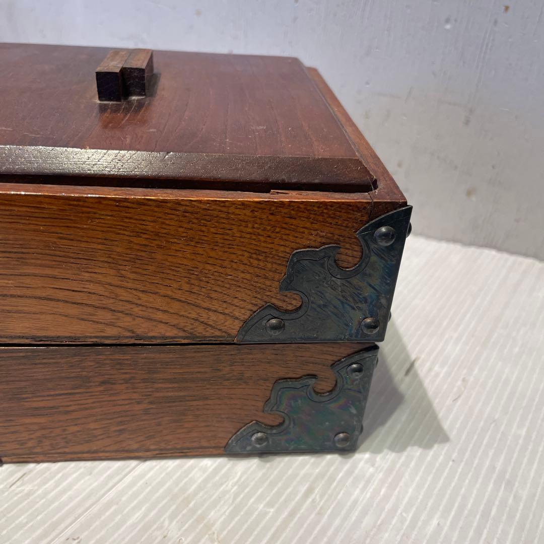 希少　古民具・骨董　立派な金具が印象的な硯箱(小引き出し、小箱、小物入れ、木箱)