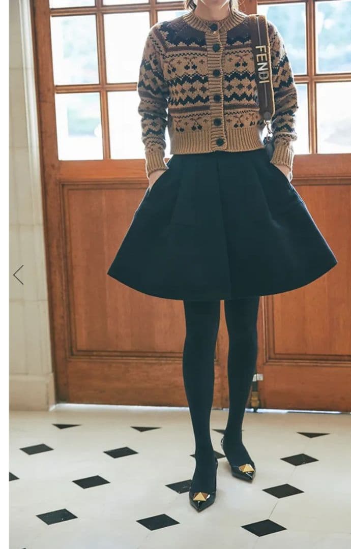 セブンテン　ハイウエストフレアキュロット　ブラック　M