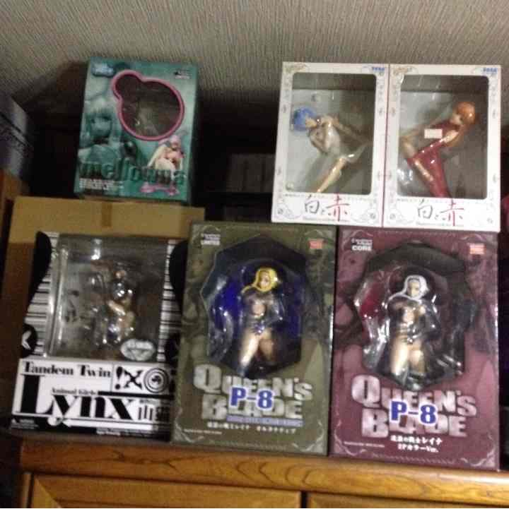 フィギュア 中古 現状