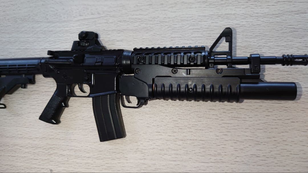 1/3スケール　ミニチュア模型　AR15