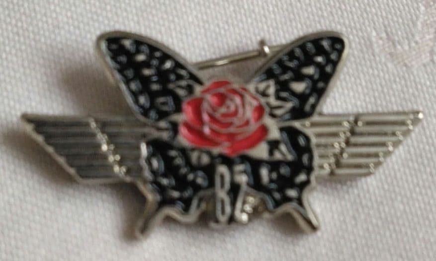 B'z ピンバッジ 1992年製！