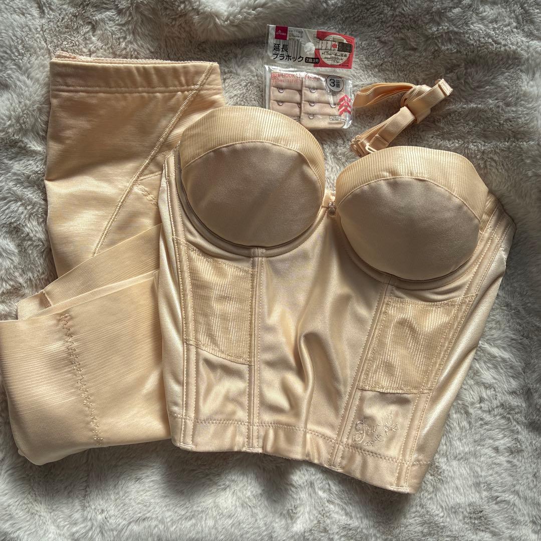 フォーシスアンドカンパニー FOUR SIS & CO. ブライダルインナー