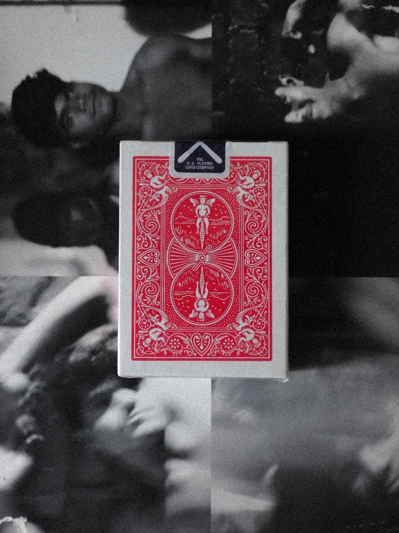 KAWS Bicycle OriginalFake トランプ レッド (赤)