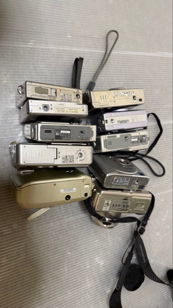 デジタルカメラ 10台 ジャンク￼
