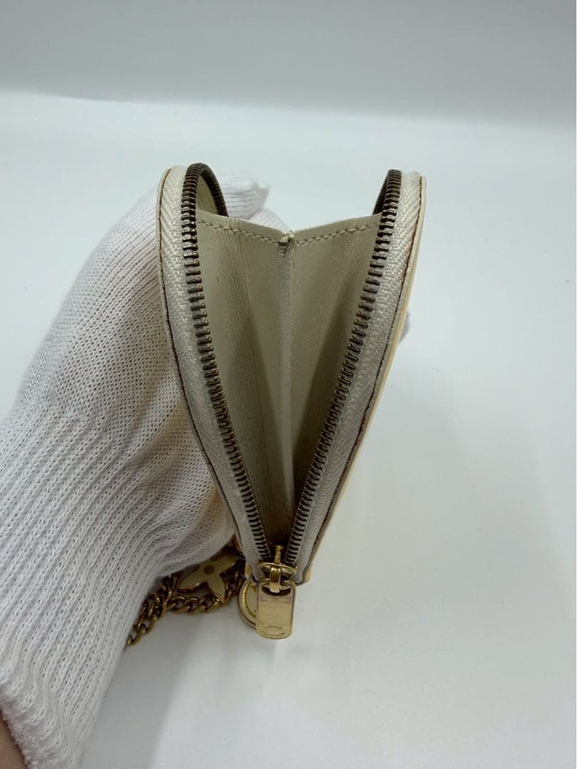 ルイヴィトン　ハート型ケース　ヴェルニポルトモネクール　イエロー