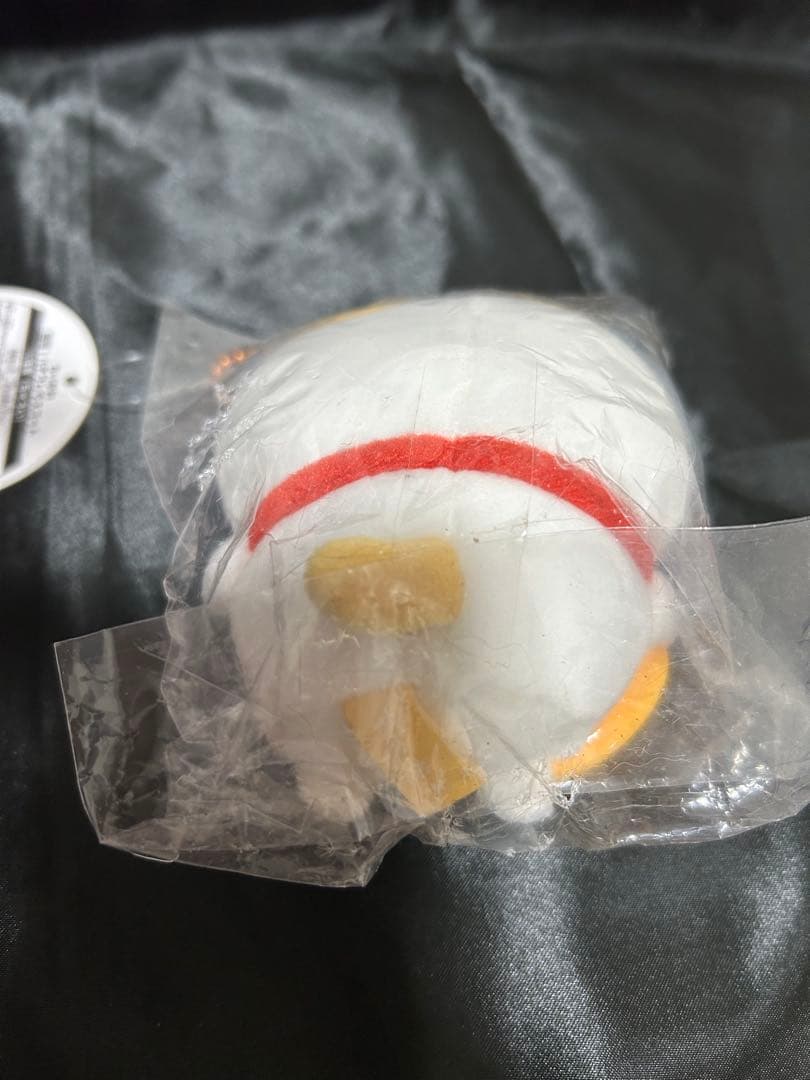 【新品未使用】ちいかわ 招福 ハチワレ マスコット 招き猫 ぬいぐるみ