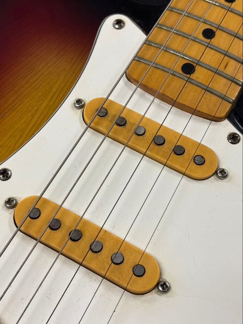 【週末限定】 希少 石ロゴFERNANDES ストラトタイプ ジャパンビンテージ