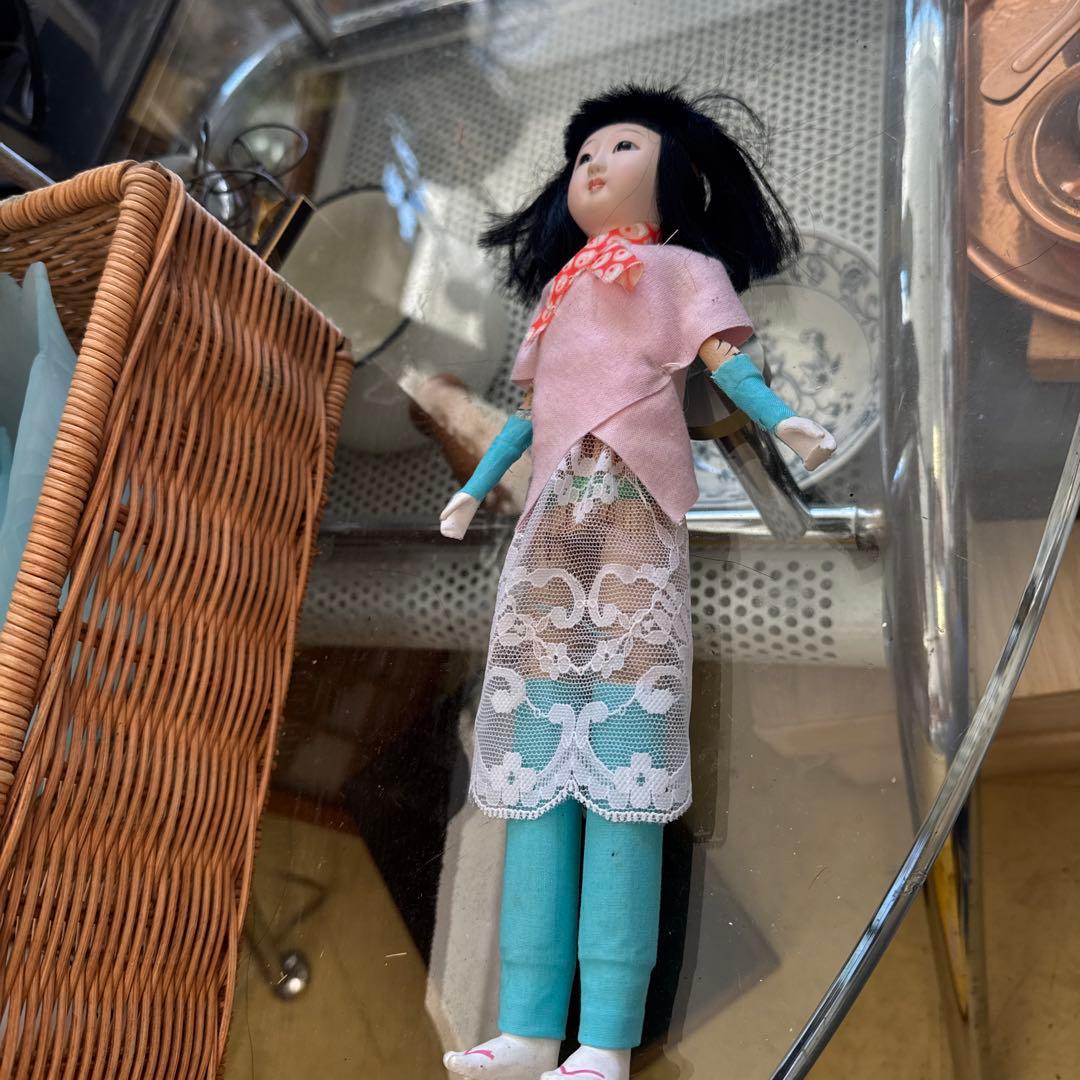 特級呪物⁉︎ 曰くなし？　日本人形 ピンクと青の衣装