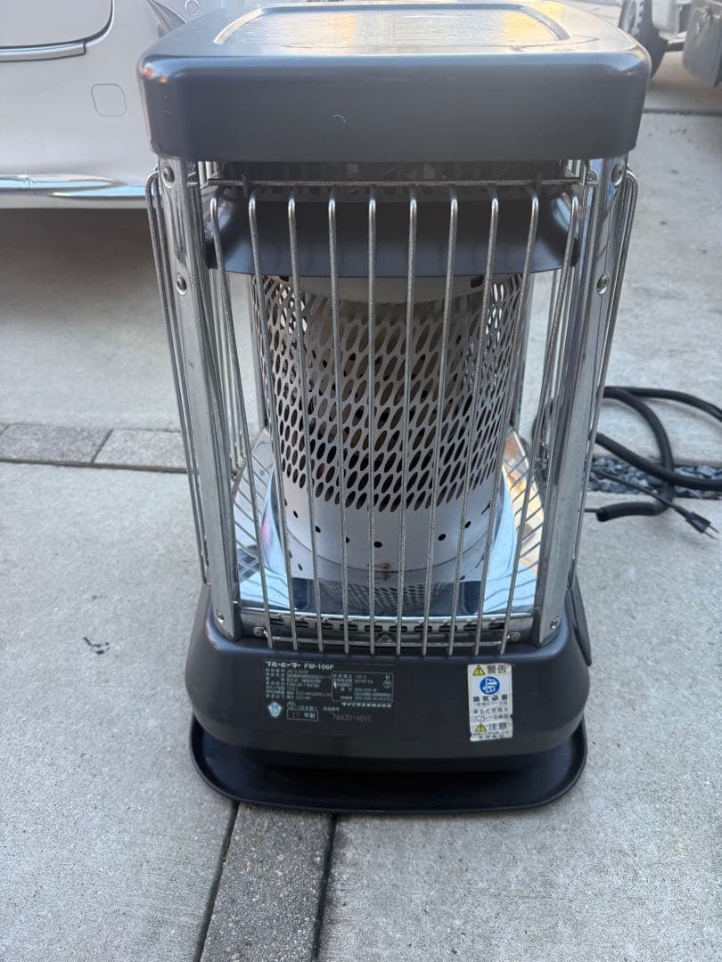 DAINICHI業務用ブルーヒーター FM-106F 石油ストーブ 2017年製
